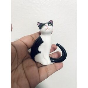 Fine Bone China Tuxedo Cat Figurine Black White Napkin Ring Made in Philippines
